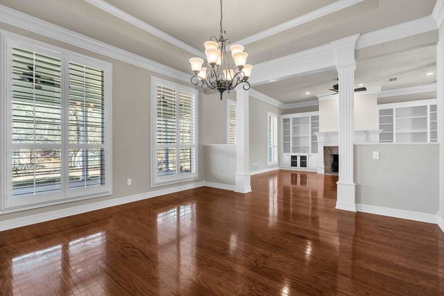 805 Brook Hollow, White Oak, TX 75693