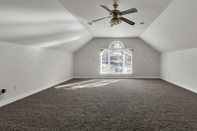 805 Brook Hollow, White Oak, TX 75693