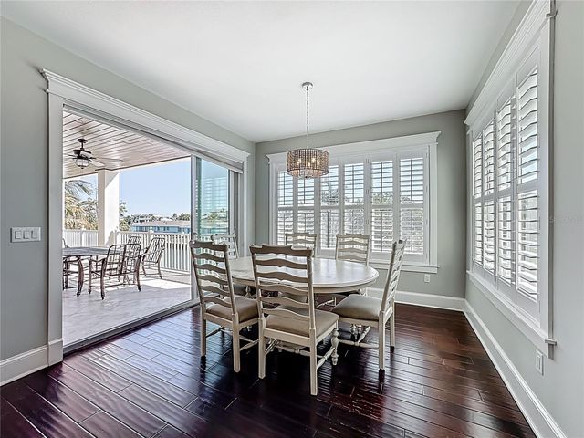 529 77TH STREET, Holmes Beach, FL 34217