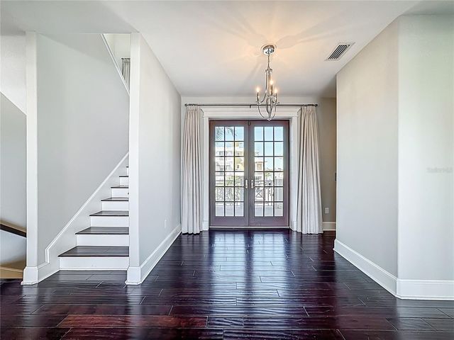 529 77TH STREET, Holmes Beach, FL 34217