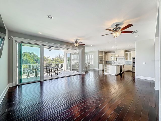 529 77TH STREET, Holmes Beach, FL 34217