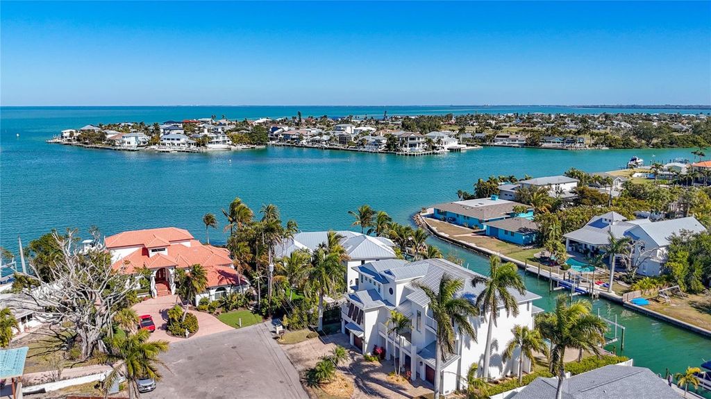 529 77TH STREET, HOLMES BEACH, FL 34217 — photo 5