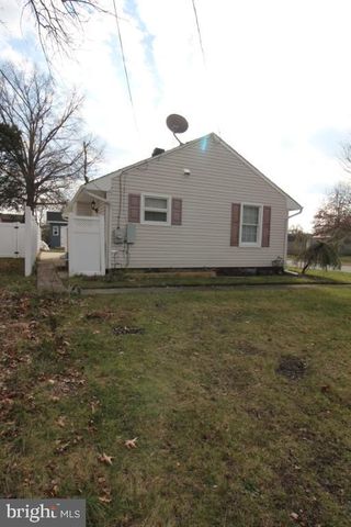 300 CRESSMONT AVE, Blackwood, NJ 08012