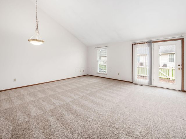 1108 Arbor Oaks Lane, Galloway, OH 43119