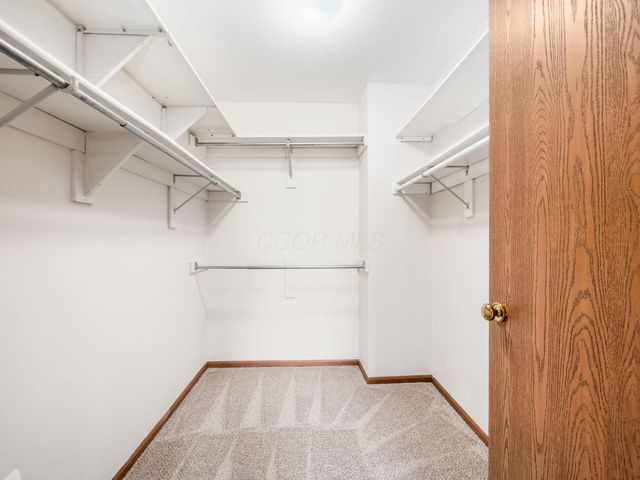 1108 Arbor Oaks Lane, Galloway, OH 43119