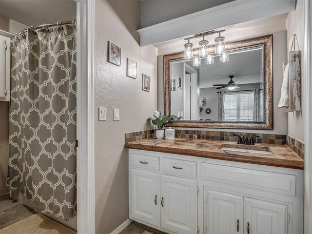3104 N Briarwood Avenue, Bethany, OK 73008