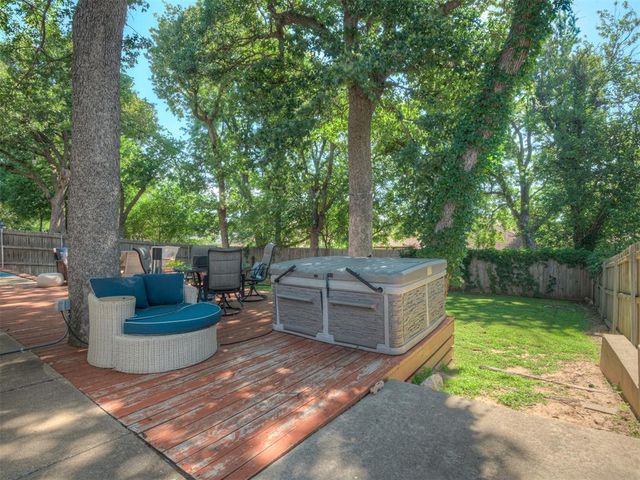 3104 N Briarwood Avenue, Bethany, OK 73008