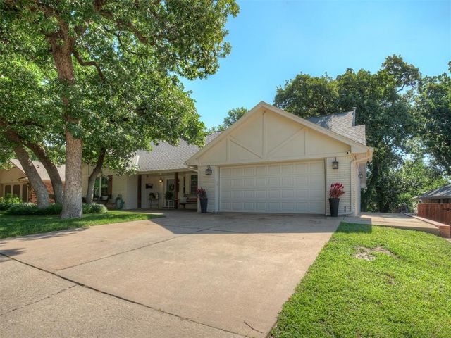 3104 N Briarwood Avenue, Bethany, OK 73008