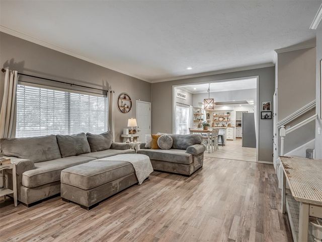 3104 N Briarwood Avenue, Bethany, OK 73008
