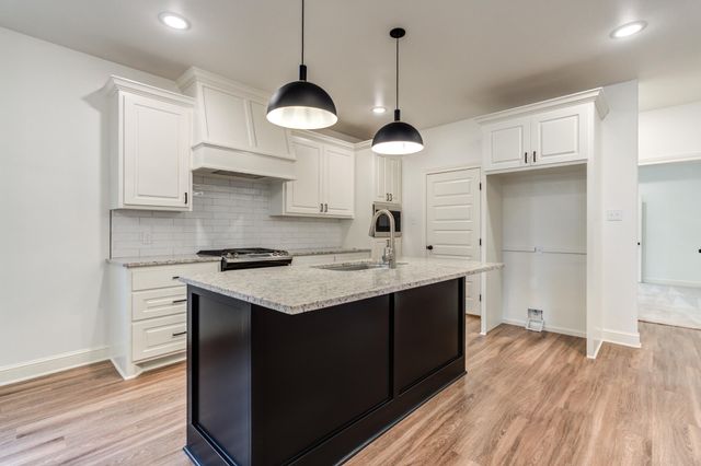 6902 55th Street, Lubbock, TX 79407