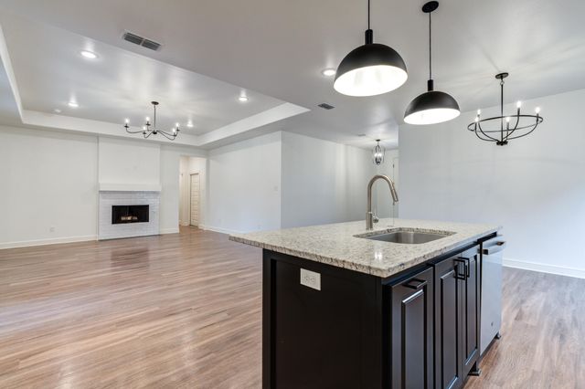 6902 55th Street, Lubbock, TX 79407