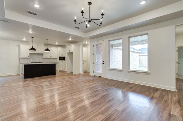 6902 55th Street, Lubbock, TX 79407