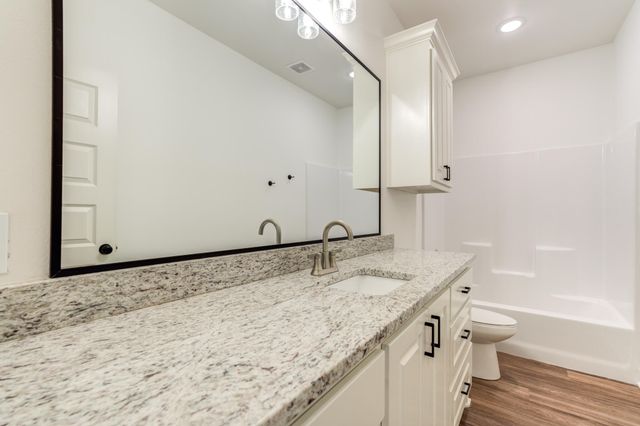 6902 55th Street, Lubbock, TX 79407