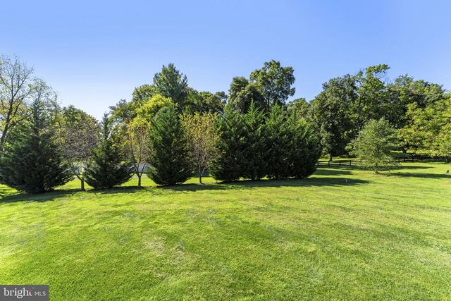 17351 HARMONY VISTA DR, Hamilton, VA 20158