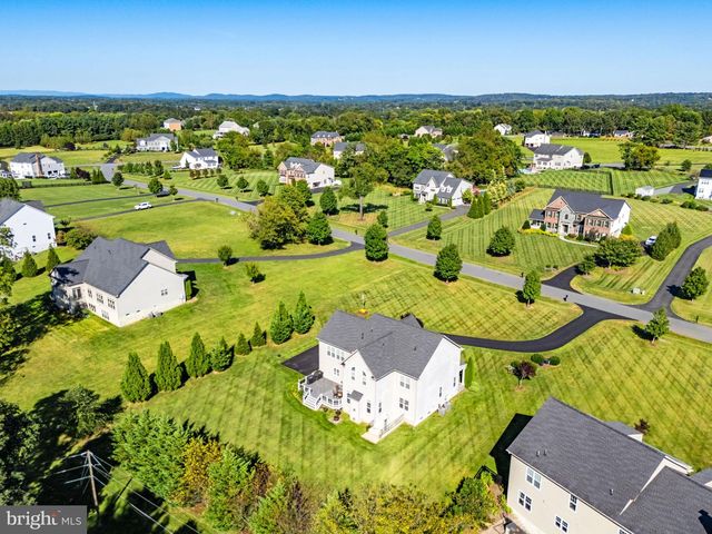17351 HARMONY VISTA DR, Hamilton, VA 20158
