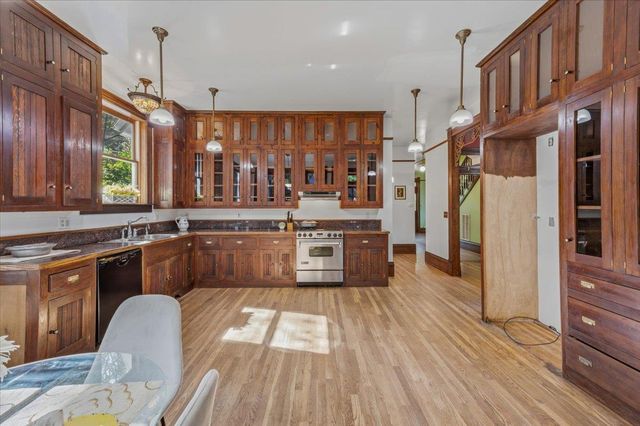 405 S Pine St, Nevada City, CA 95959