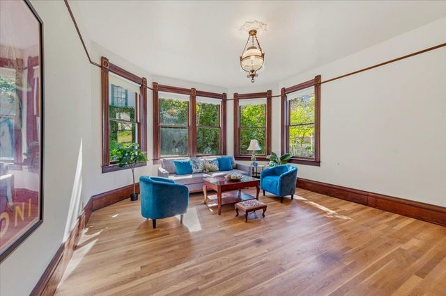 405 S Pine St, Nevada City, CA 95959