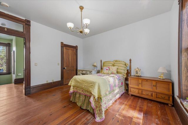 405 S Pine St, Nevada City, CA 95959