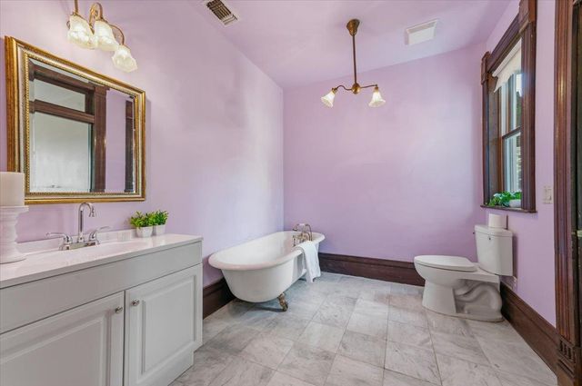 405 S Pine St, Nevada City, CA 95959