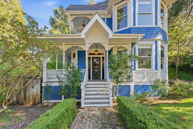405 S Pine St, Nevada City, CA 95959