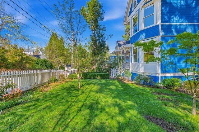 405 S Pine St, Nevada City, CA 95959