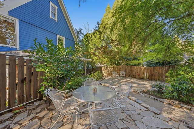 405 S Pine St, Nevada City, CA 95959
