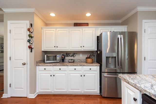 43 Fieldstone Circle, Bridgewater, MA 02324