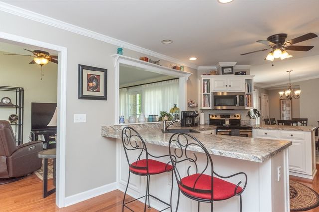 43 Fieldstone Circle, Bridgewater, MA 02324