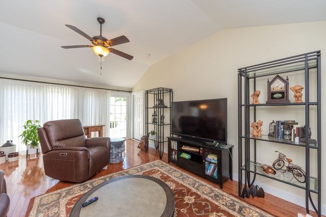 43 Fieldstone Circle, Bridgewater, MA 02324