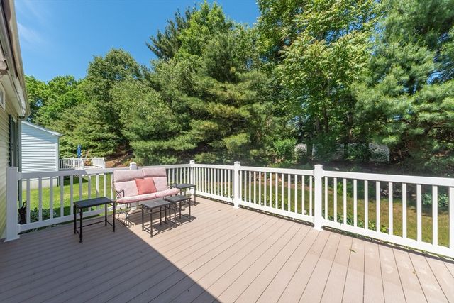 43 Fieldstone Circle, Bridgewater, MA 02324