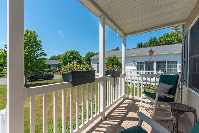 43 Fieldstone Circle, Bridgewater, MA 02324