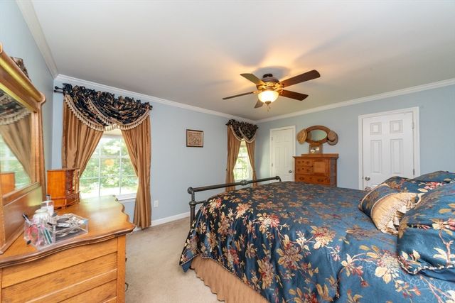 43 Fieldstone Circle, Bridgewater, MA 02324