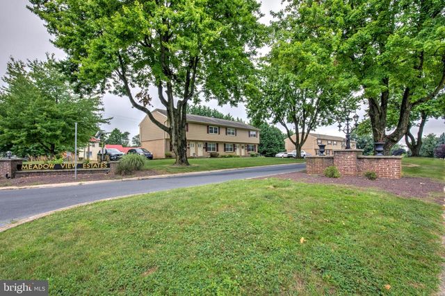 2-10 MEADOW VIEW DR, Leola, PA 17540