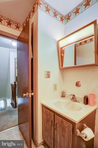 2-10 MEADOW VIEW DR, Leola, PA 17540