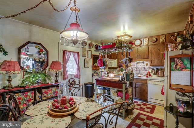 2-10 MEADOW VIEW DR, Leola, PA 17540