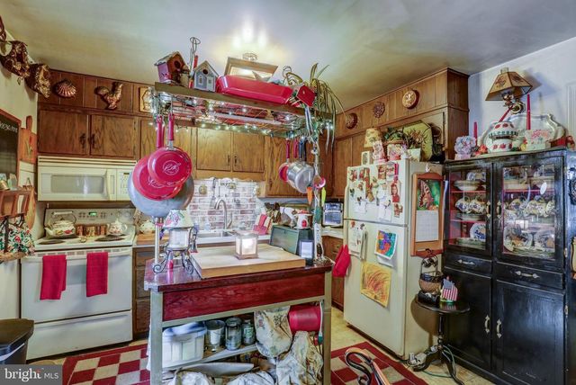 2-10 MEADOW VIEW DR, Leola, PA 17540