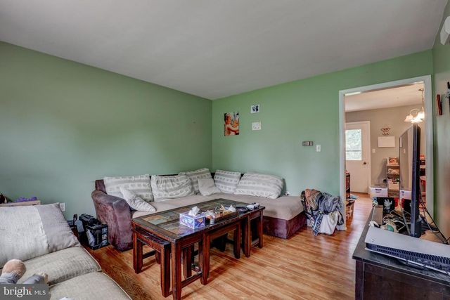 2-10 MEADOW VIEW DR, Leola, PA 17540