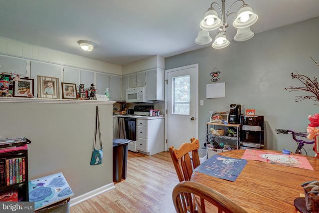 2-10 MEADOW VIEW DR, Leola, PA 17540