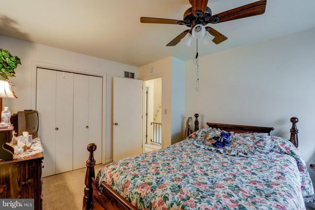 2-10 MEADOW VIEW DR, Leola, PA 17540
