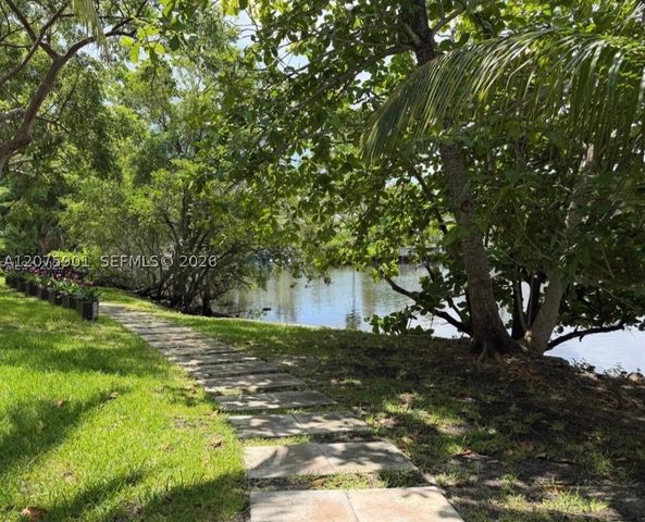 332 SW 14th Ave 332, Fort Lauderdale, FL 33312