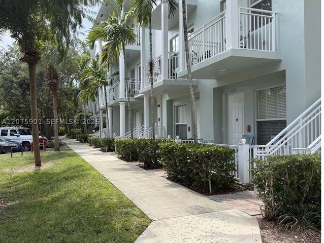 332 SW 14th Ave 332, Fort Lauderdale, FL 33312