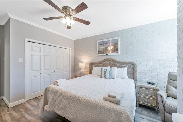 631 Channel View Dr 108, Port Aransas, TX 78373