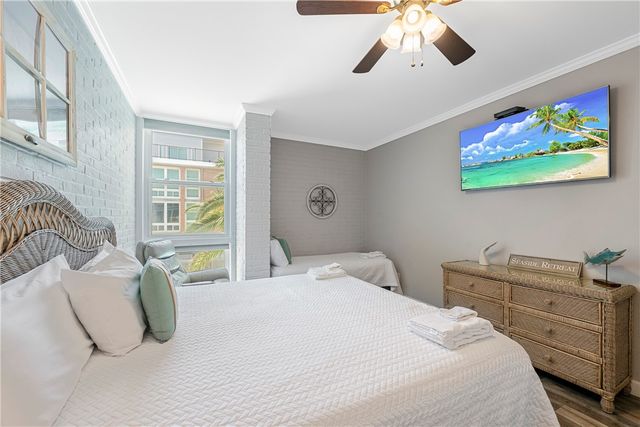 631 Channel View Dr 108, Port Aransas, TX 78373