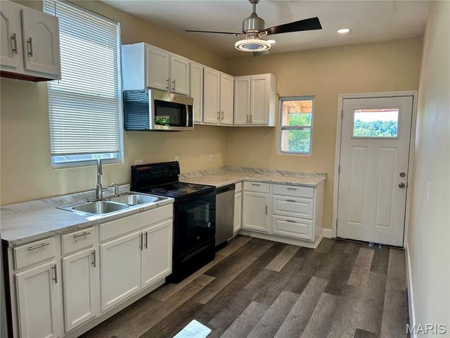 8201 Church Road, St Louis, MO 63147