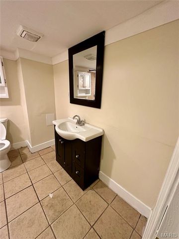 8201 Church Road, St Louis, MO 63147