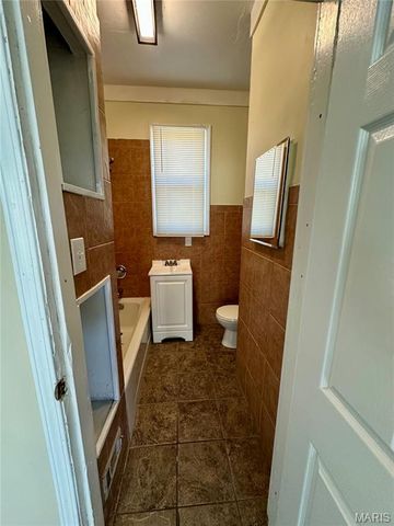 8201 Church Road, St Louis, MO 63147