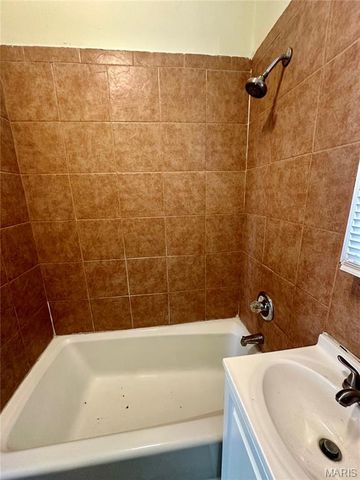 8201 Church Road, St Louis, MO 63147