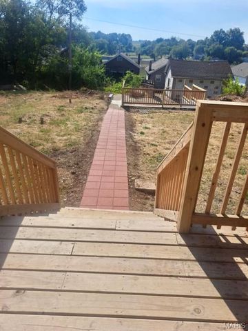 8201 Church Road, St Louis, MO 63147