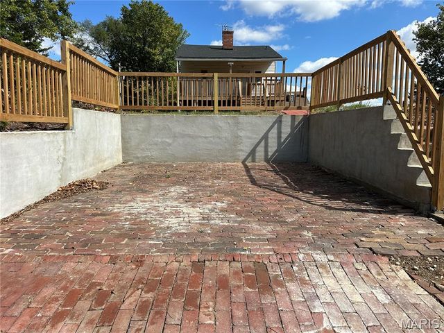 8201 Church Road, St Louis, MO 63147