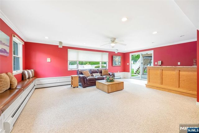 88 Ross Avenue, Emerson, NJ 07630
